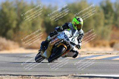 media/Jan-08-2022-SoCal Trackdays (Sat) [[1ec2777125]]/Turn 7 (1035am)/